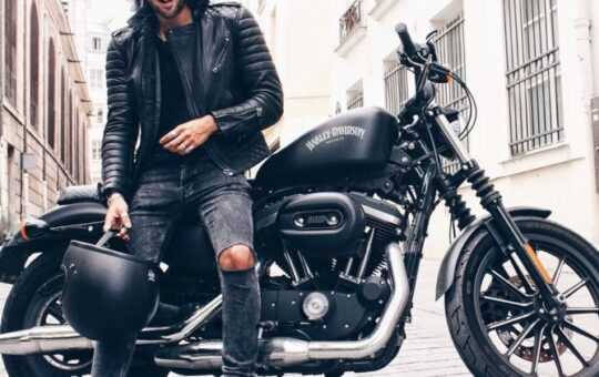 Things to Consider before buying a Motorcycle Leather Jackets